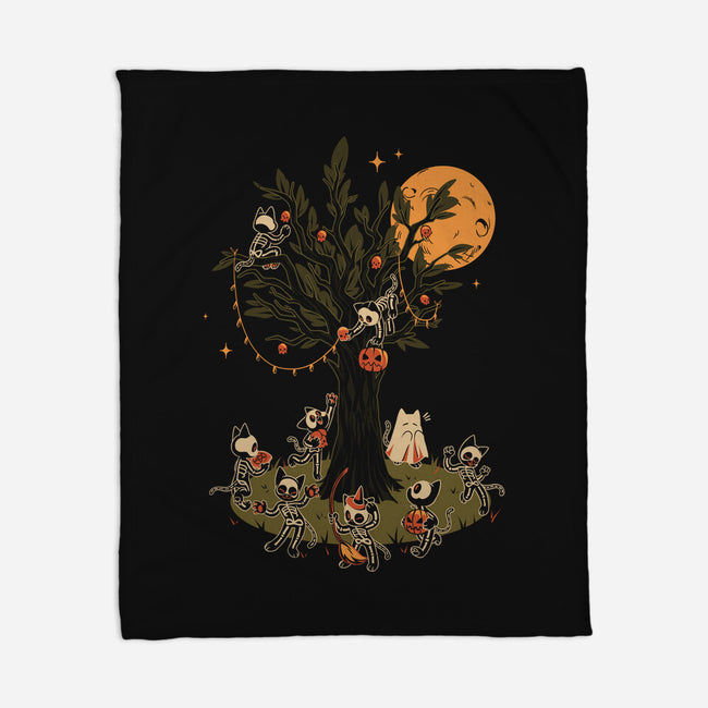 Black Cats Tree-None-Fleece-Blanket-tobefonseca