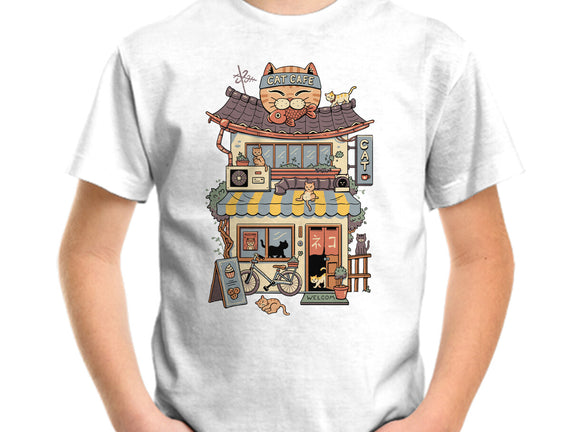 Cat Cafe