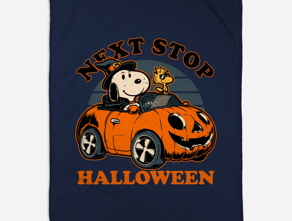 Spooky Beagle Car