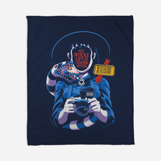 Dark Room-None-Fleece-Blanket-Jorgetiradoart