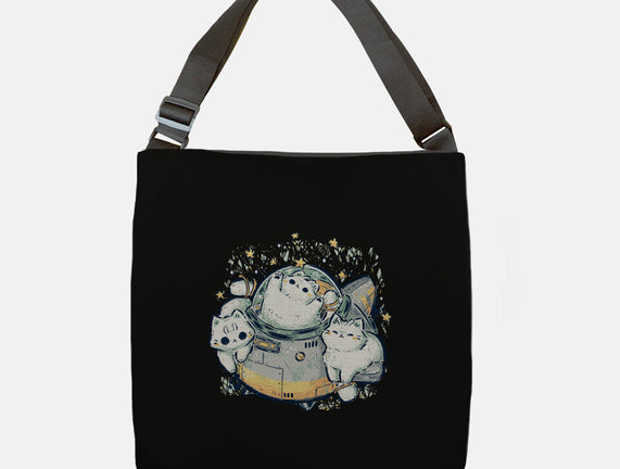 Cute Alien Cats Spaceship