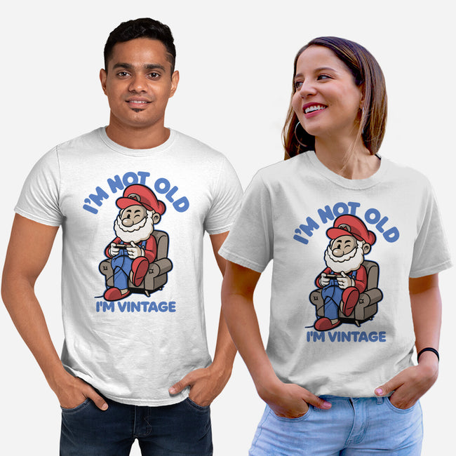 I Am Just Vintage-Unisex-Basic-Tee-Popnotic