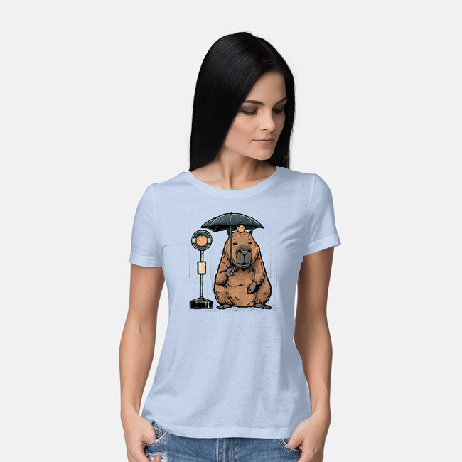 Capybara Bus Stop-Womens-Basic-Tee-glitchygorilla