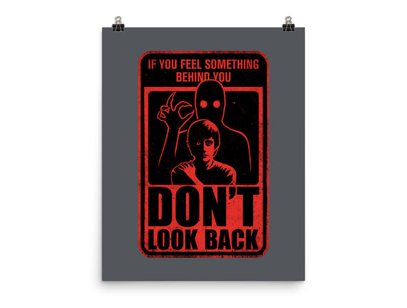 Horror Signs Creature Following