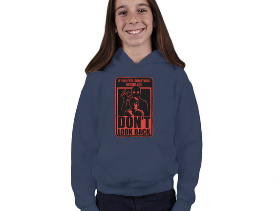 Horror Signs Creature Following