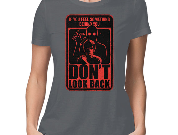 Horror Signs Creature Following