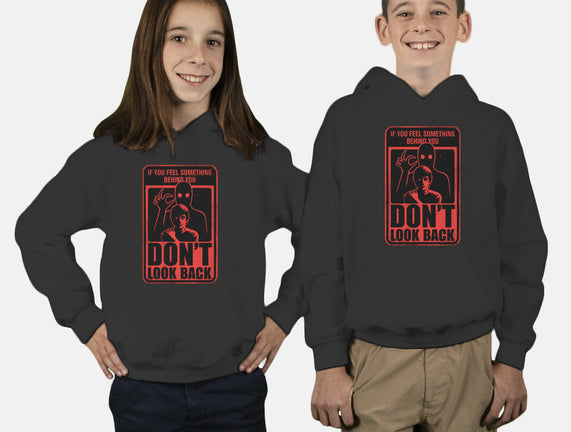 Horror Signs Creature Following