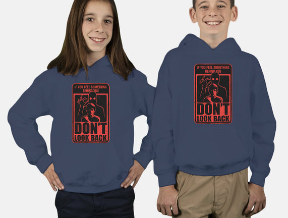 Horror Signs Creature Following