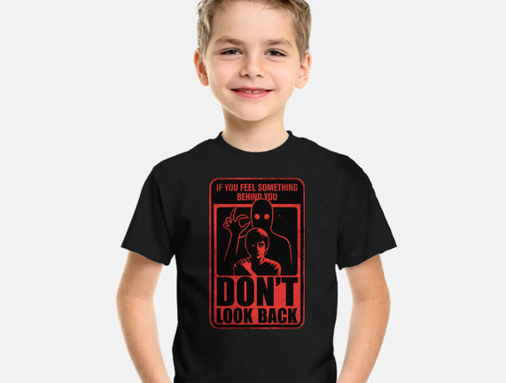 Horror Signs Creature Following