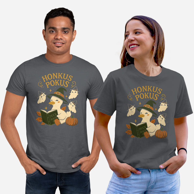 Honkus Pokus-Unisex-Basic-Tee-ricolaa