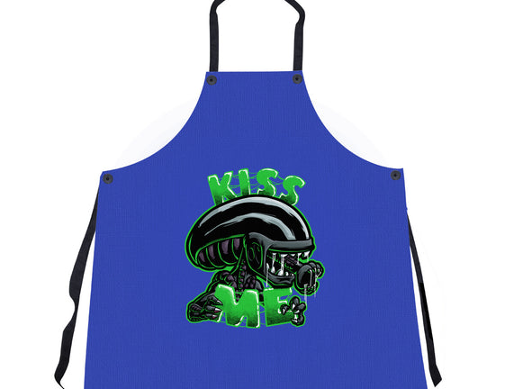 Alien Kiss Me