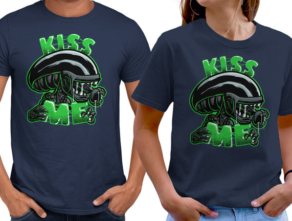 Alien Kiss Me