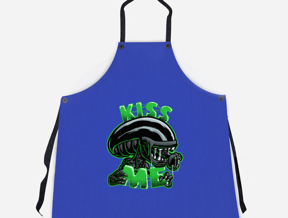 Alien Kiss Me