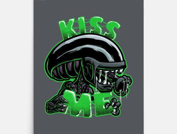 Alien Kiss Me