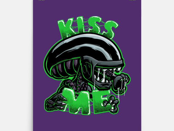 Alien Kiss Me