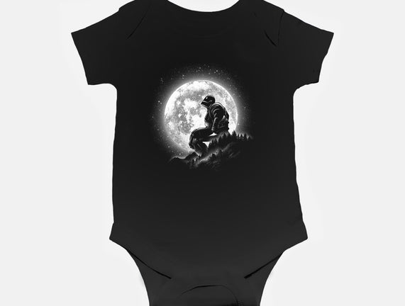 A Moonlight Giant