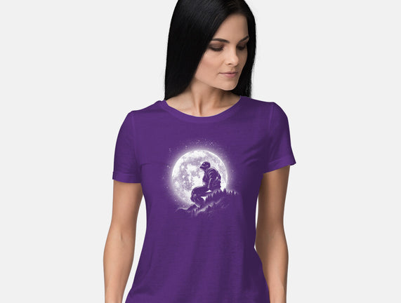 A Moonlight Giant