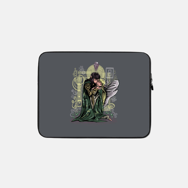 The Dark Kiss-None-Zippered-Laptop Sleeve-zascanauta