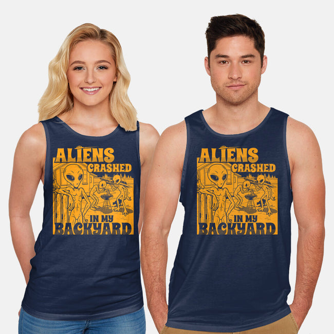 Aliens Crashed In My Backyard-Unisex-Basic-Tank-Boggs Nicolas