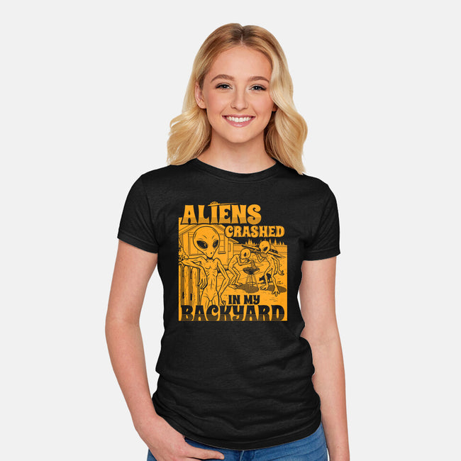 Aliens Crashed In My Backyard-Womens-Fitted-Tee-Boggs Nicolas