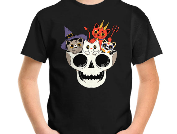 Skull And Spooky Cats