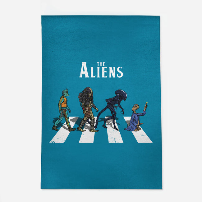 The Aliens-None-Outdoor-Rug-drbutler