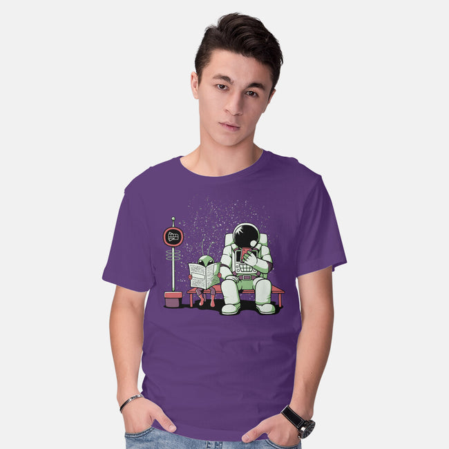 Bus Stop In Space-Mens-Basic-Tee-tobefonseca