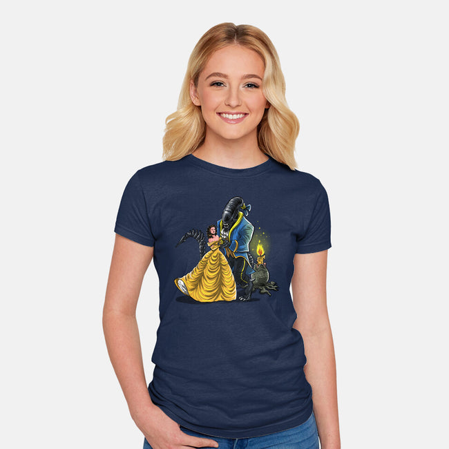 Beauty And The Alien-Womens-Fitted-Tee-zascanauta