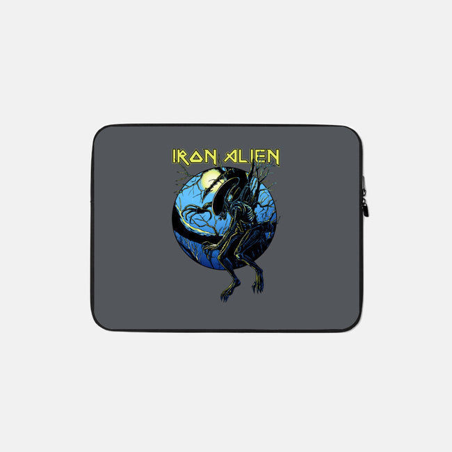 Iron Xenomorph-None-Zippered-Laptop Sleeve-joerawks