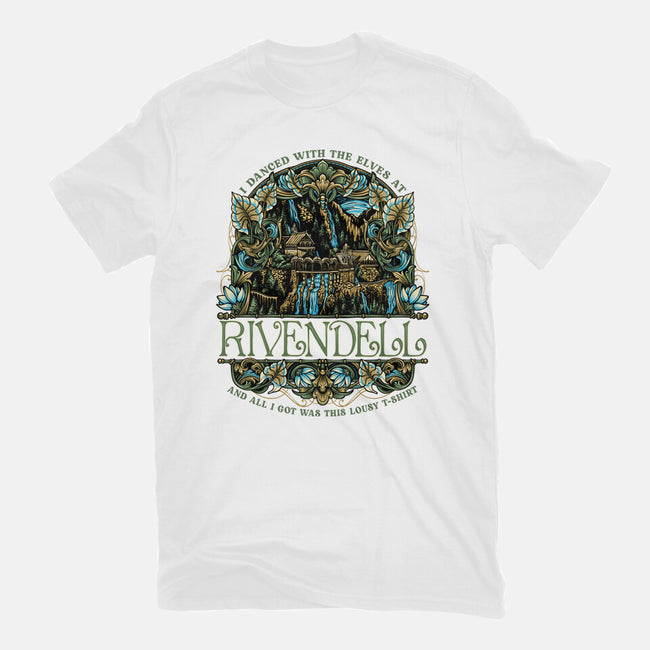 I Went To See The Elves-Womens-Basic-Tee-glitchygorilla