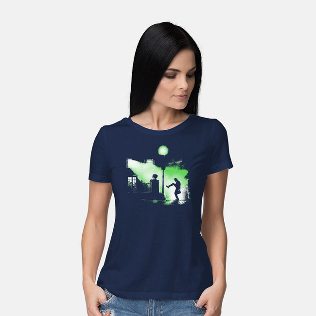 The Exorcist Of Silly Walks-Womens-Basic-Tee-zascanauta