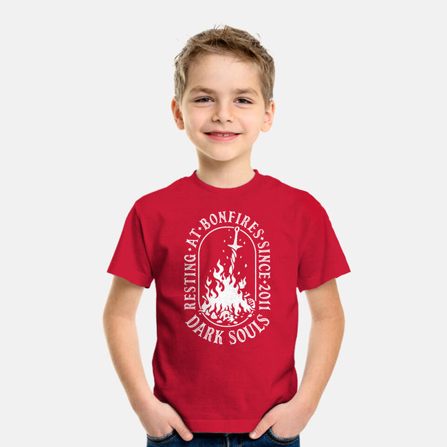 Resting At Bonfires-Youth-Basic-Tee-demonigote