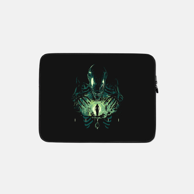 Xenomorph Return-None-Zippered-Laptop Sleeve-IKILO