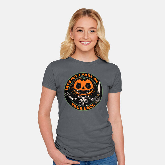 Smiling Creepy Pumpkin-Womens-Fitted-Tee-Studio Mootant