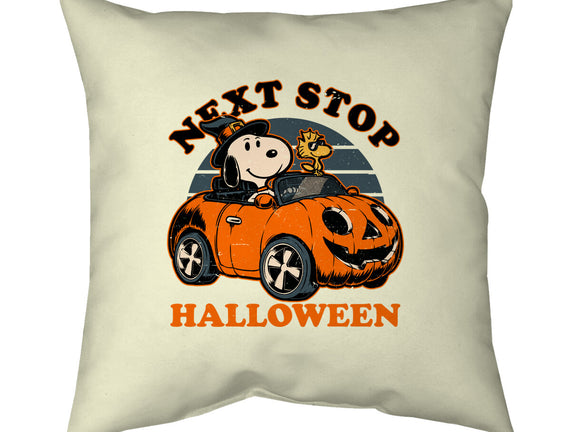 Spooky Beagle Car