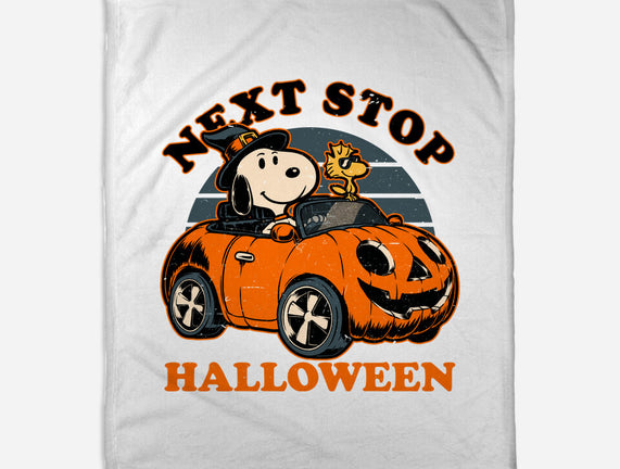 Spooky Beagle Car