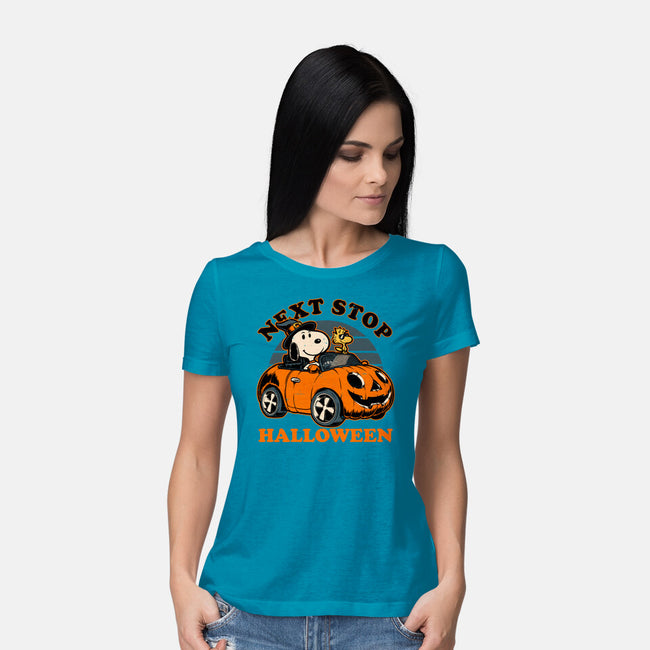 Spooky Beagle Car-Womens-Basic-Tee-Studio Mootant