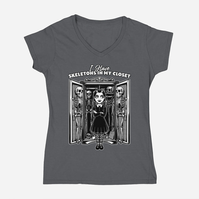 Skeleton Closet-Womens-V-Neck-Tee-Studio Mootant