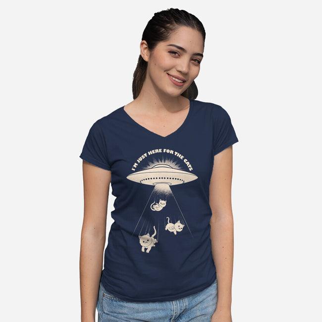 I'm Just Here For The Cats-Womens-V-Neck-Tee-sachpica