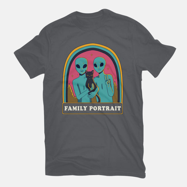 Portrait Family-Unisex-Basic-Tee-yumie