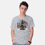 Wanderer Above The Sea Of Titans-Mens-Basic-Tee-zascanauta