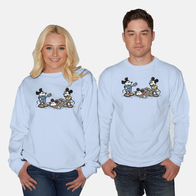 Red Shirt Mouse-Unisex-Crew Neck-Sweatshirt-kg07