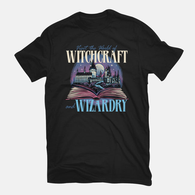 World Of Witchcraft And Wizardry-Mens-Heavyweight-Tee-momma_gorilla
