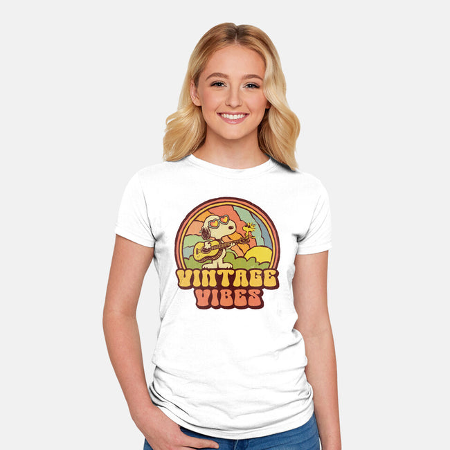 Vintage Beagle-Womens-Fitted-Tee-kg07