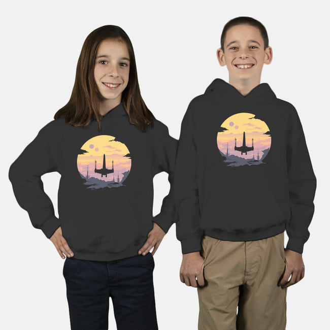 Rogue Fighter-Youth-Pullover-Sweatshirt-rocketman_art