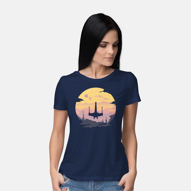 Rogue Fighter-Womens-Basic-Tee-rocketman_art