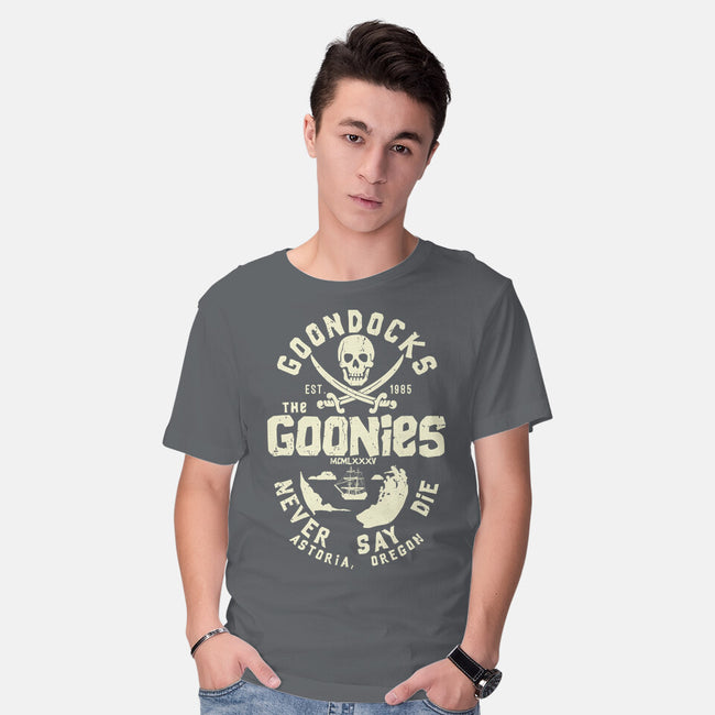 Astoria Goondocks-Mens-Basic-Tee-CarloJ1956