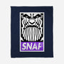 Snap-None-Fleece-Blanket-demonigote