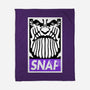Snap-None-Fleece-Blanket-demonigote
