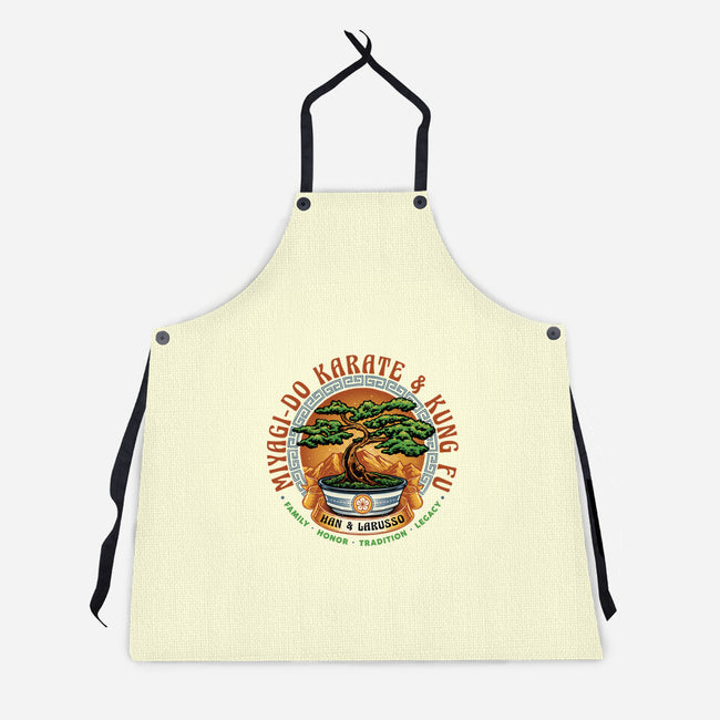 Karate And Kung Fu-Unisex-Kitchen-Apron-glitchygorilla